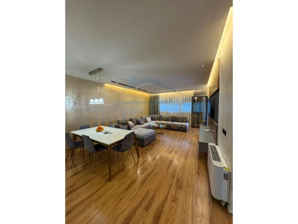 Tirane, shitet apartament 3+1+Aneks+Ballkon Kati 7, 150 m² 360.000 € (jordan misja)