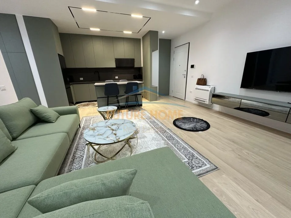 Tirane, jepet me qera 2+1 Kati 6, 114 m² 1.603 € (Kompleksi Deliorgji)