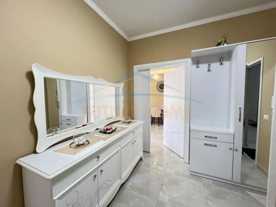 jepet me qera ,  Qendër , Durres