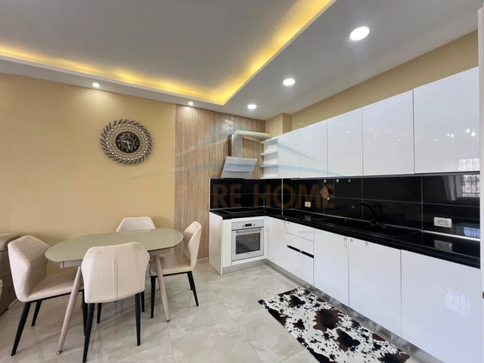 jepet me qera ,  Qendër , Durres