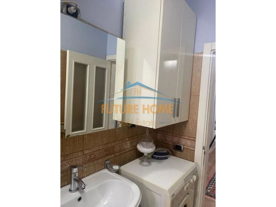 QERA APARTAMENT 2+1 ,MYSLYM SHYRI,700 EURO