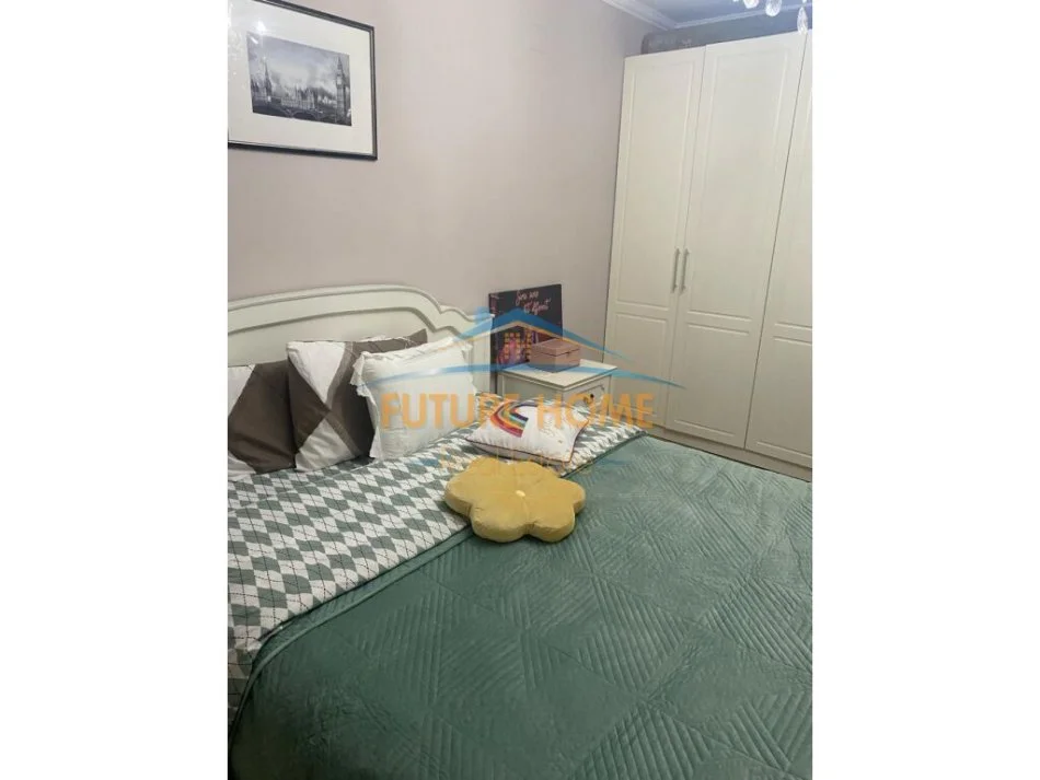 Tirane, jepet me qera apartament 2+1 Kati 2, 80 m² 700 € (MYSLYM SHYRI TIRANE)