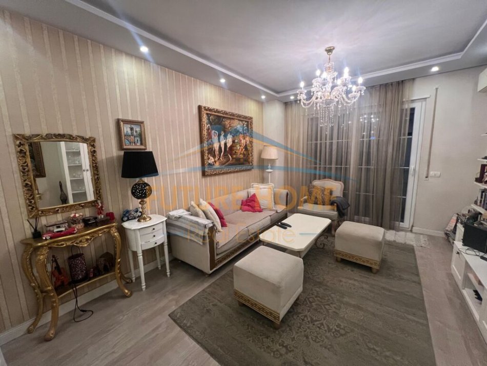Shqiperi, shitet apartament 2+1 Kati 2, 109 m² 155.000 € (UNAZA RE) PR+47190