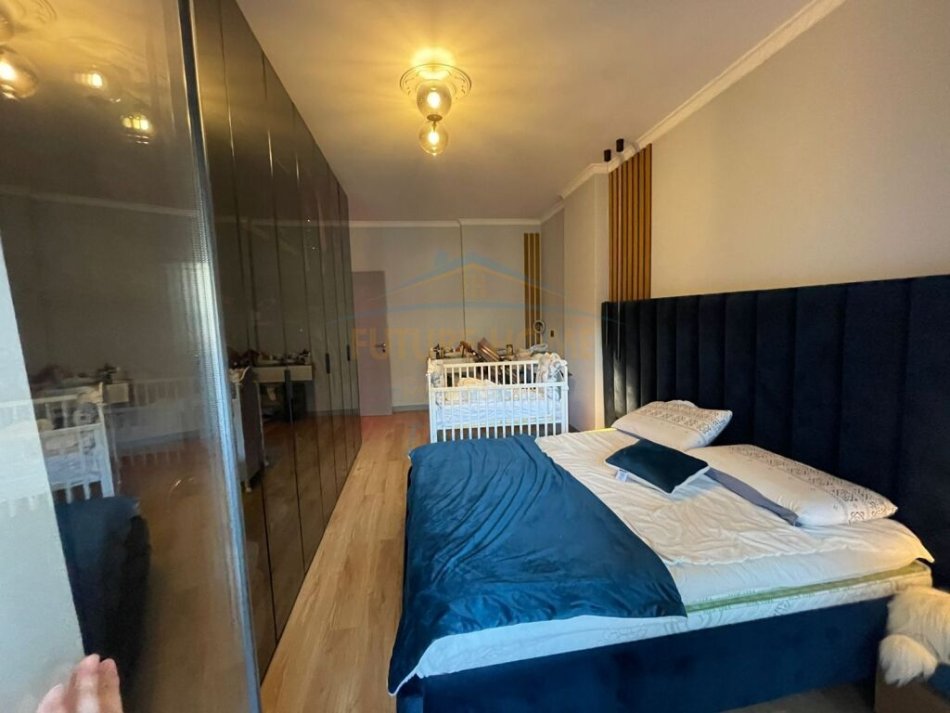 Tirane, shitet apartament 1+1+Ballkon Kati 3, 70 m² 160.000 € (Kodra e Diellit)