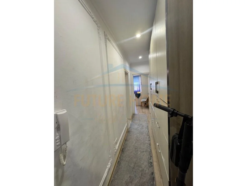 Tirane, shitet apartament 2+1 Kati 5, 115 m² 220.000 € (Rruga Bardhyl)