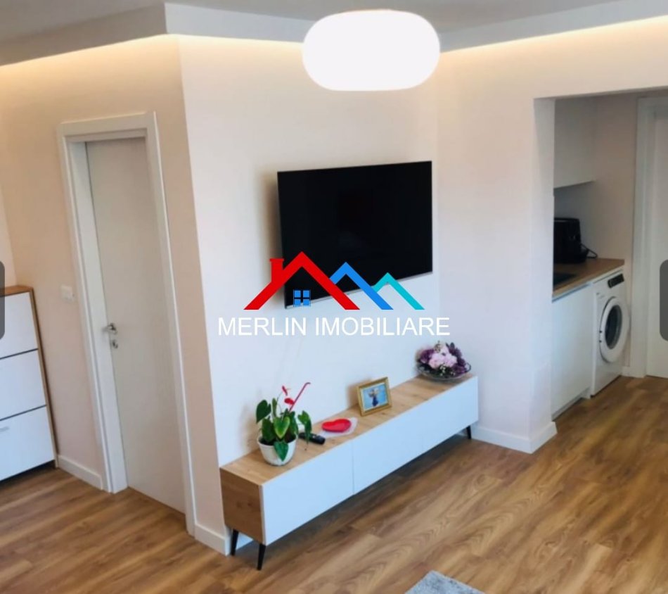 Tirane, jepet me qera apartament 1+1+Ballkon Kati 5, 65 m² 650 € (RRUGA MINE PEZA)