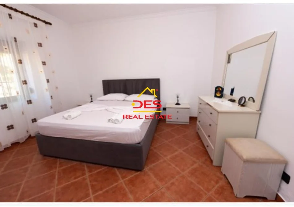 Vlore, shitet shtepi Kati 0, 130 m² (Risili)