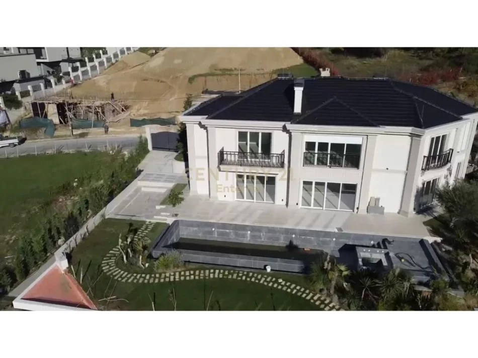 Tirane, shes Vile 5+1 Kati 2, 1.485 m² 2.500.000 € (Mjull - Bathore)