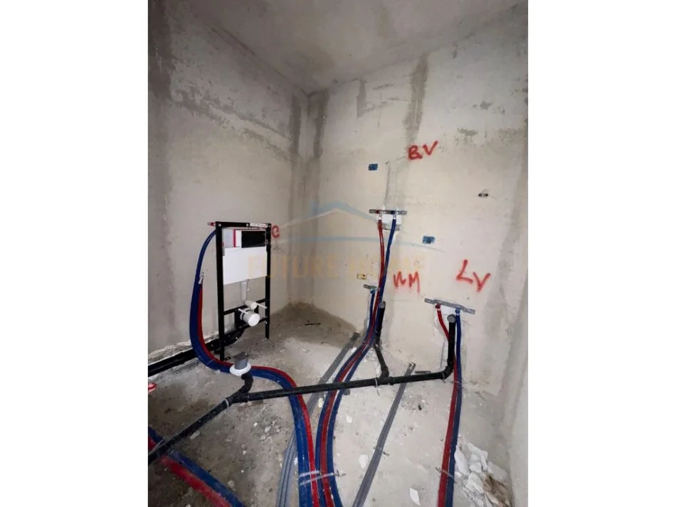 Durres, shitet apartament 1+1 Kati 1, 63 m² 155.000 € (Gjiri i Lalezit)