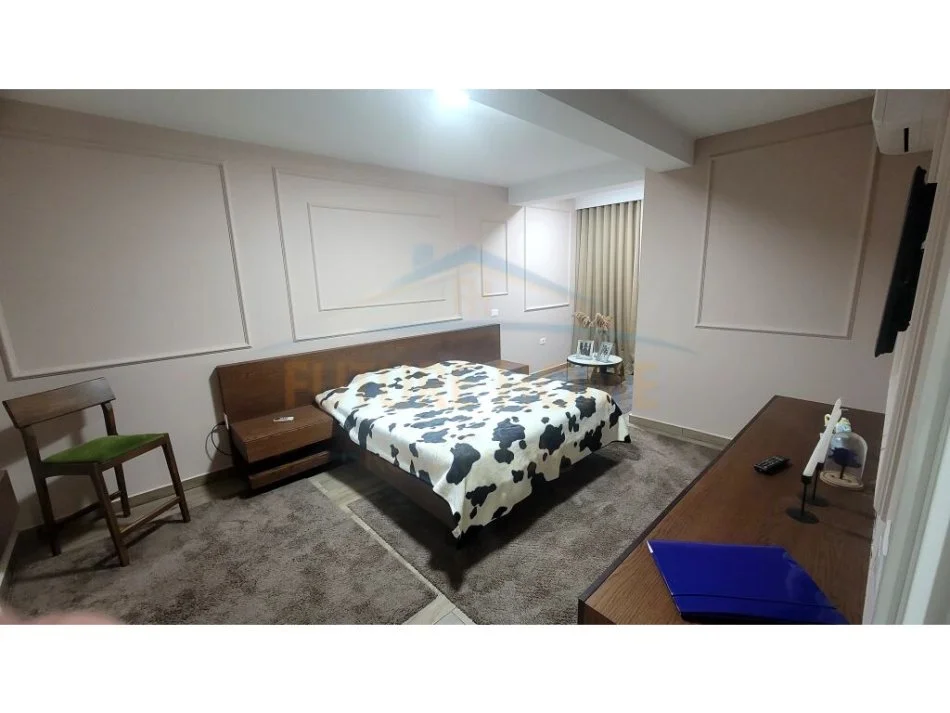 Korce, shes apartament 2+1+Ballkon Kati 0, 114 m² 140.000 € ,Lagjia 1, Korçë, (KO47375)