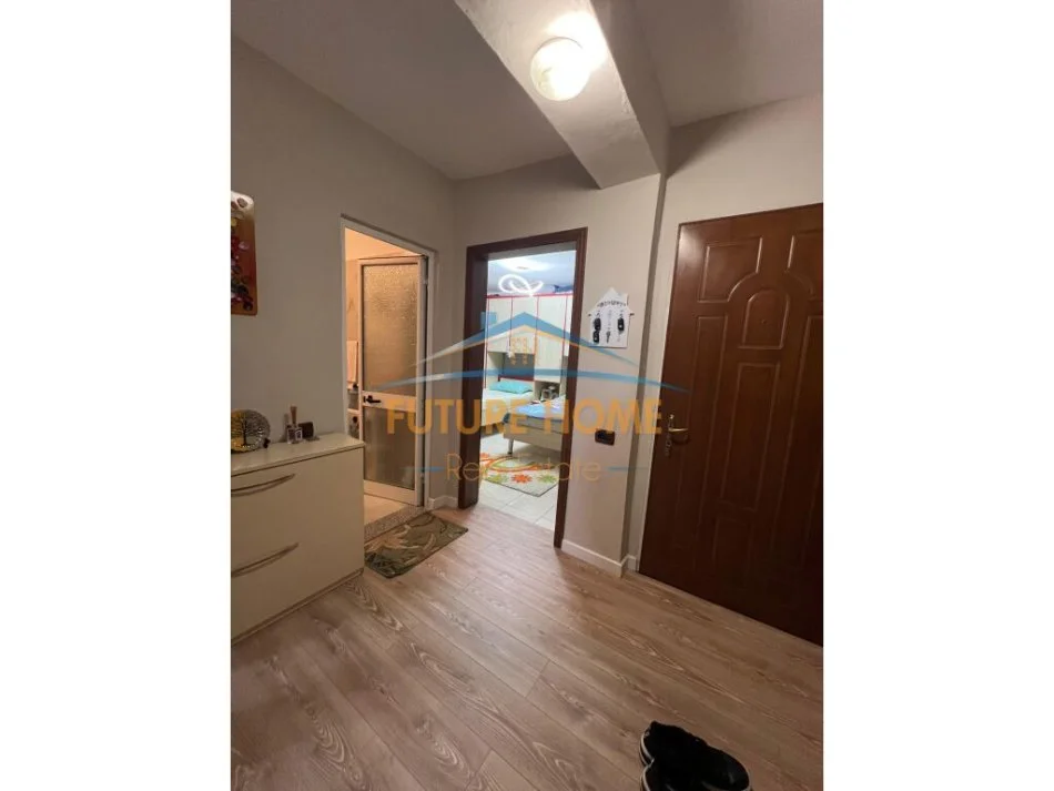 SHITET APARTAMENT 3+1+2,RR "IDRIZ DOLLAKU",ALI DEMI 150000EURO