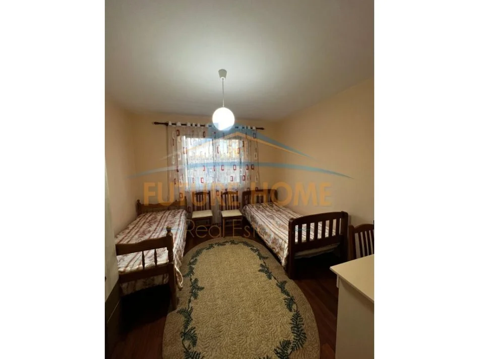 Tirane, jepet me qera apartament 2+1 Kati 5, 75 m² 500 € (Ish Parku I Autobuzave)