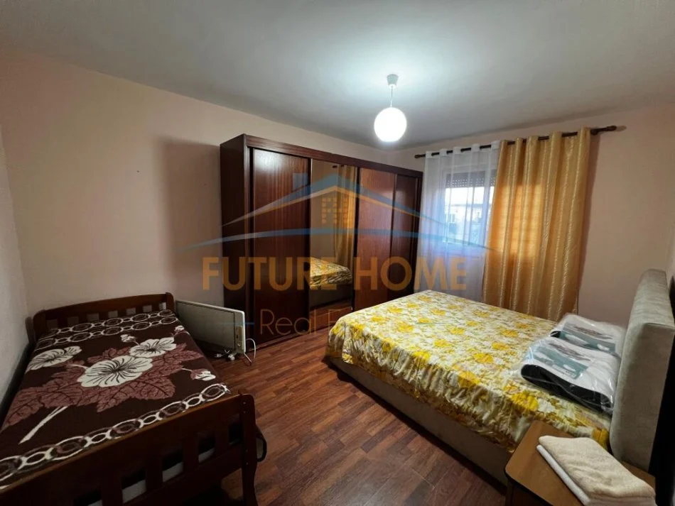Tirane, jepet me qera apartament 2+1 Kati 5, 75 m² 500 € (Ish Parku I Autobuzave)
