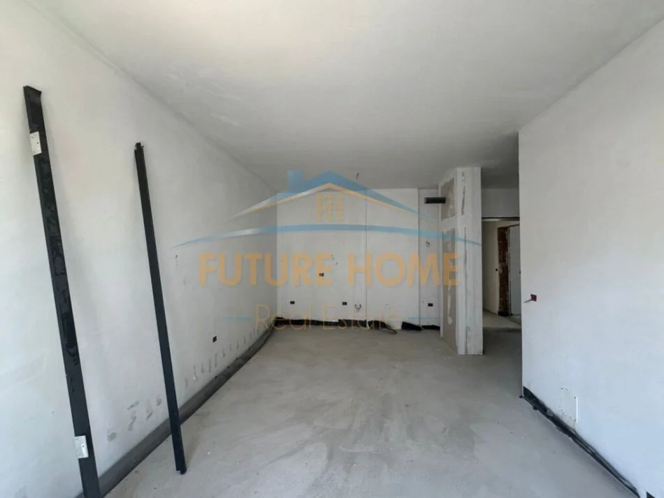 Tirane, shitet apartament 1+1+Ballkon Kati 3, 66 m² 122.000 € (Don Bosko)