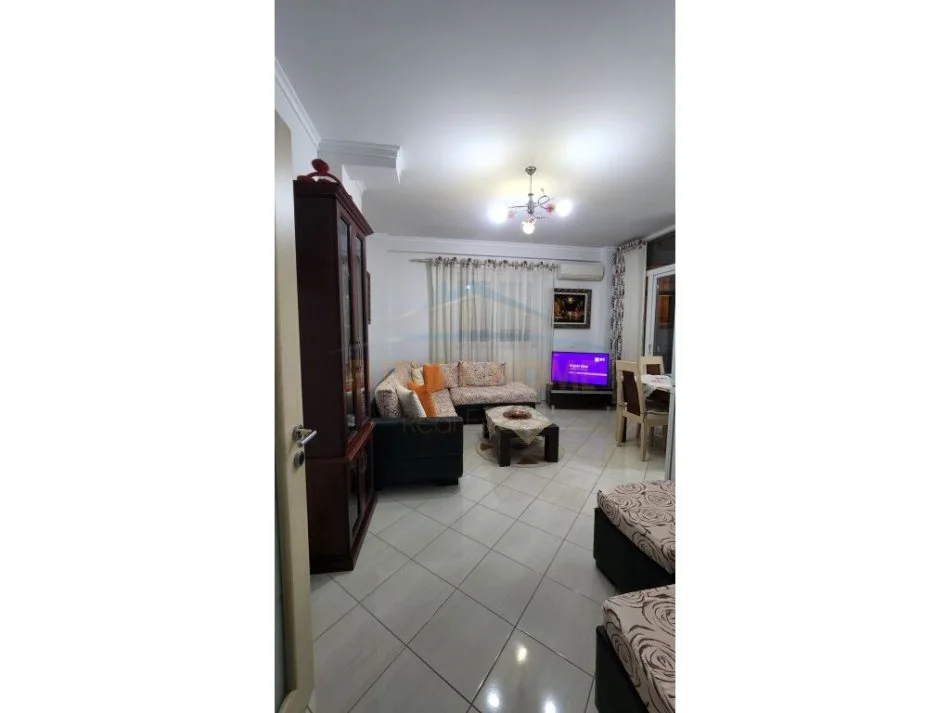 Tirane, shitet apartament 2+1 Kati 1, 105 m² 151.000 € (Kodra e Diellit)