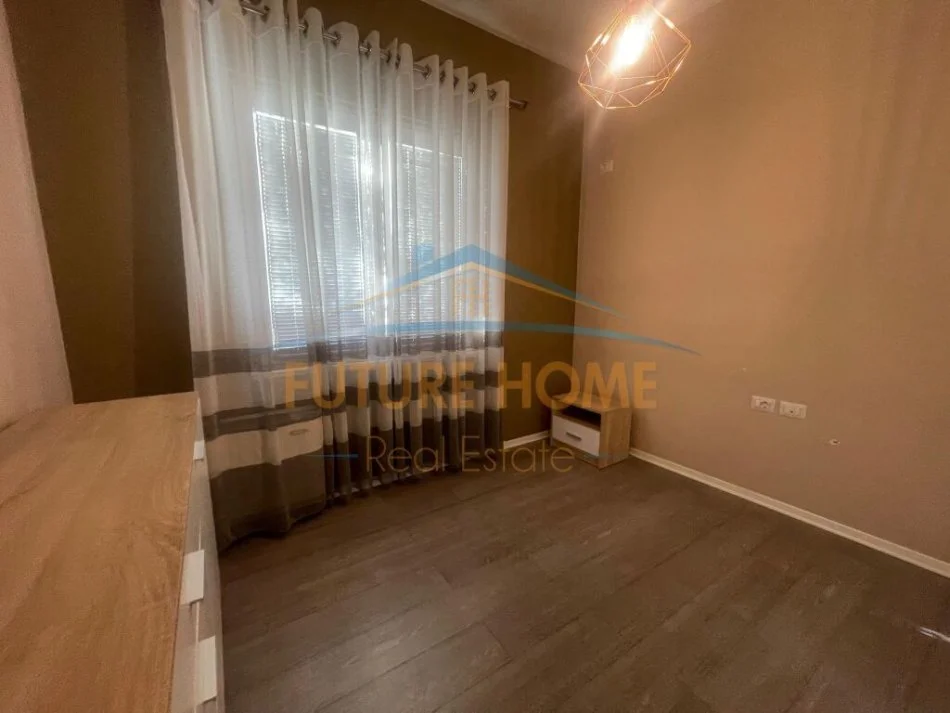 Tirane, jepet me qera apartament 2+1 Kati 2, 124 m² 800 € (Rruga e elbasanit)