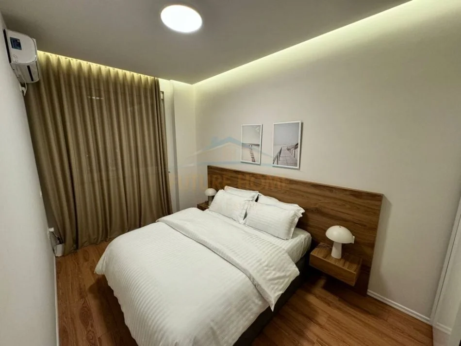 Tirane, jepet me qera apartament 1+1 Kati 1, 70 m² 650 € (Don Bosko)