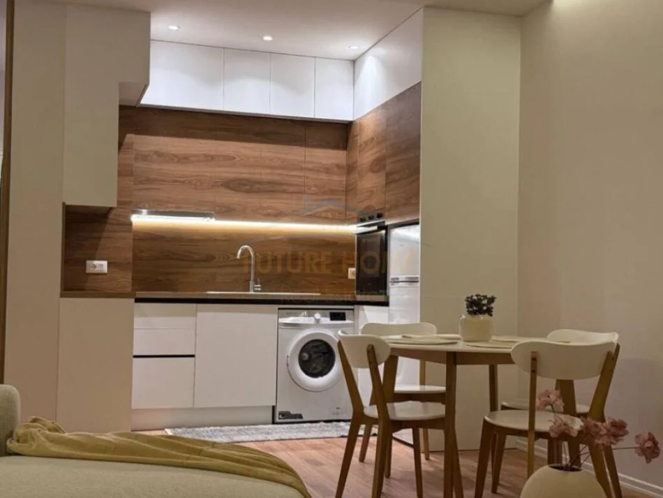 Tirane, jepet me qera apartament 1+1 Kati 1, 70 m² 650 € (Don Bosko)