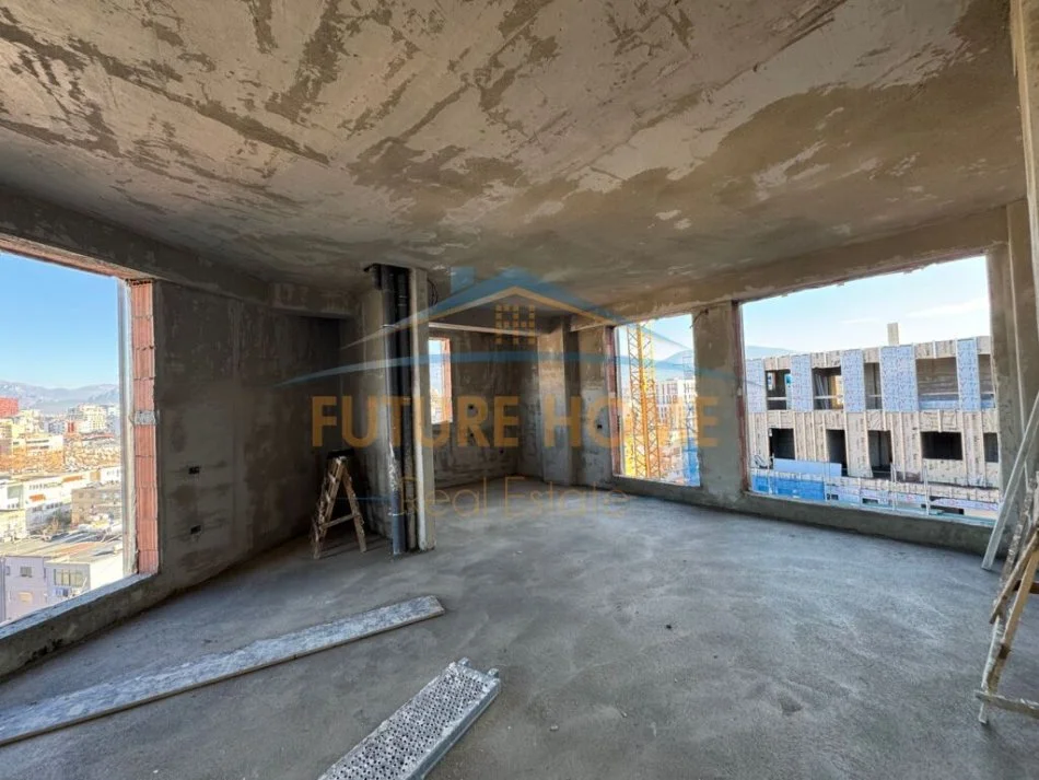 Tirane, shitet apartament 2+1 Kati 9, 130 m² 340.000 € (Komuna e Parisit)