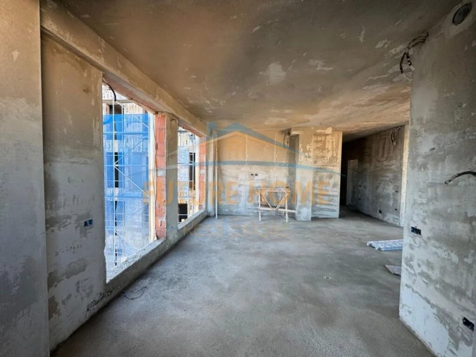 Tirane, shitet apartament 2+1 Kati 9, 130 m² 340.000 € (Komuna e Parisit)