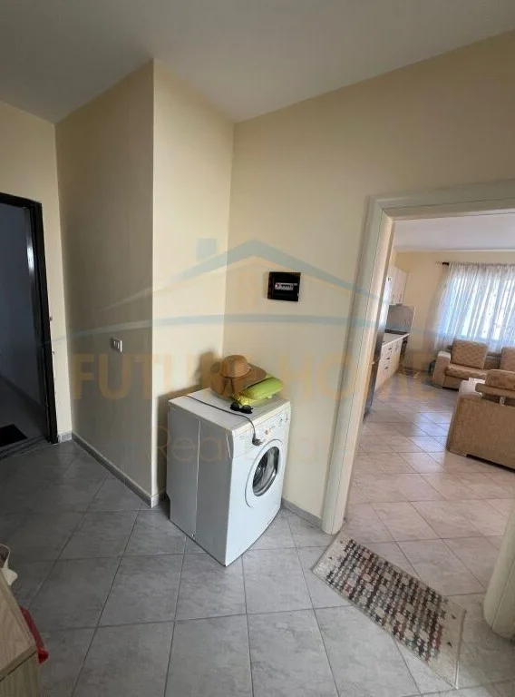Shkembi Kavajes, shitet apartament 1+1 Kati 6, 65 m² 90.000 € 