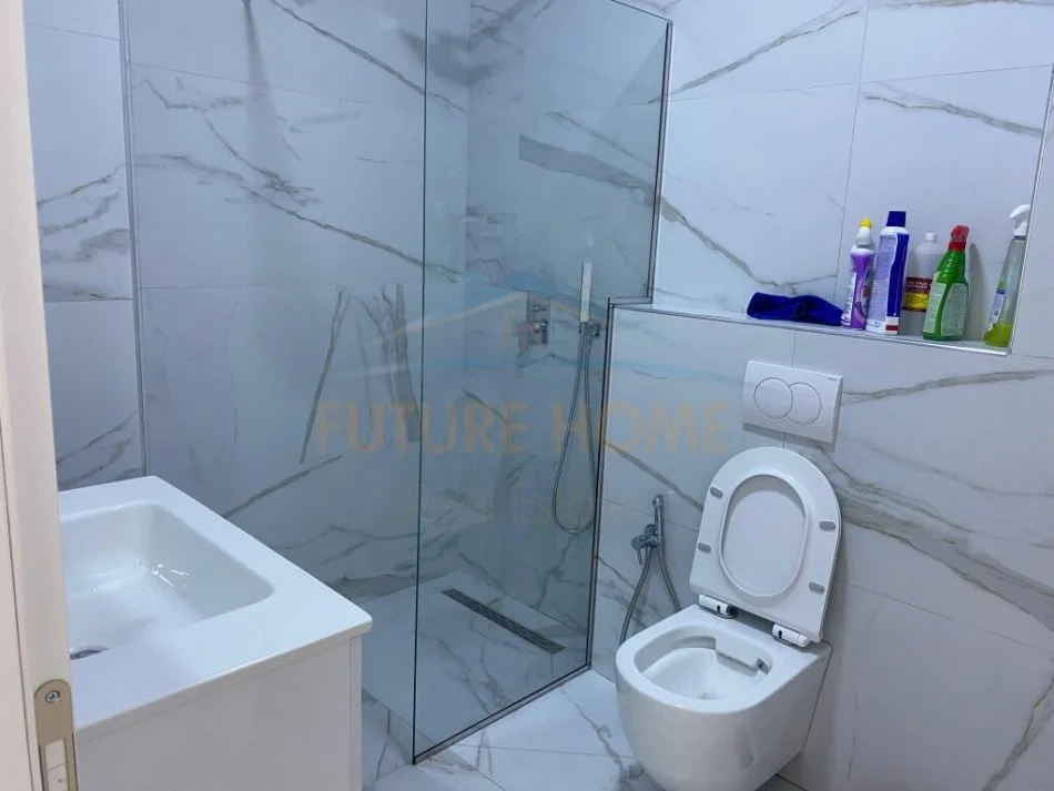 Tirane, shitet apartament 1+1 Kati 7, 70 m² 142.000 € (STACIONI I TRENIT)