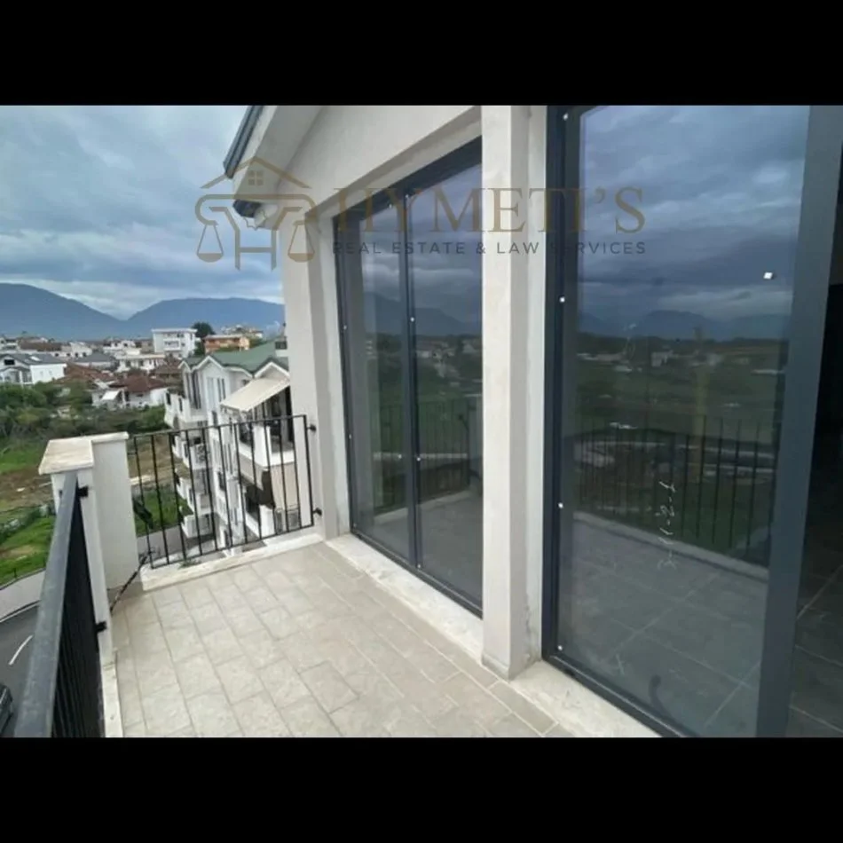 Tirane, shitet apartament 2+1 Kati 3, 127 m² 254.000 € (Oasis Lake Residence, Sauk)
