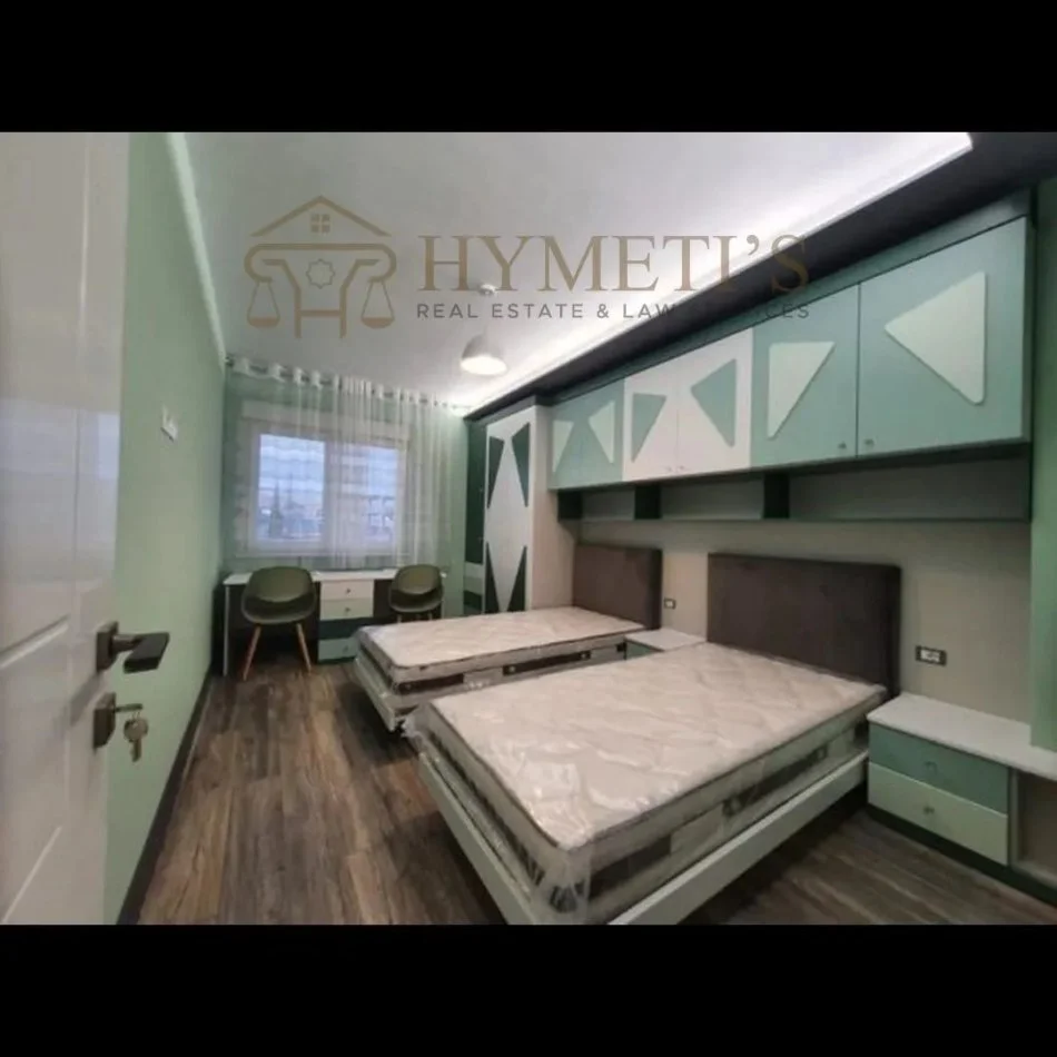 Tirane, shitet apartament 3+1 , 145 m² (Sauk, Residenca "Touch of the Sun")