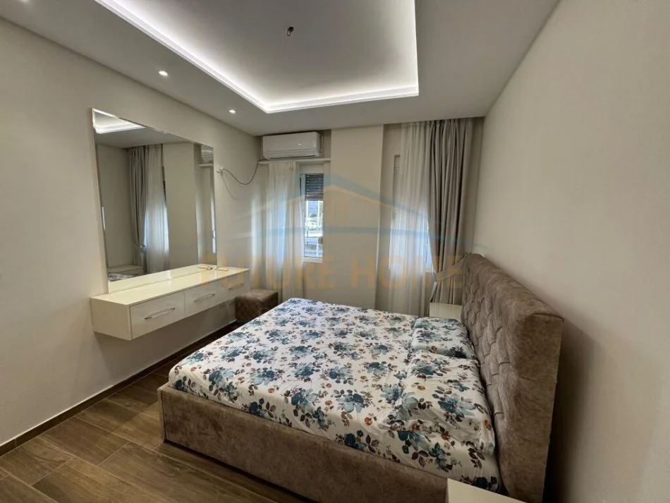 Durres, shitet apartament 1+1+Ballkon Kati 1, 66 m² 118.800 € (qerret)