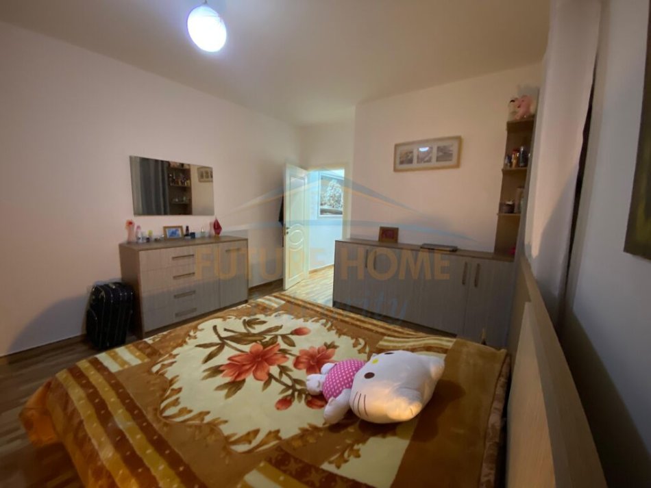 Tirane, jepet me qera apartament 1+1 Kati 3, 58 m² 450 € (rruga e Dibres)