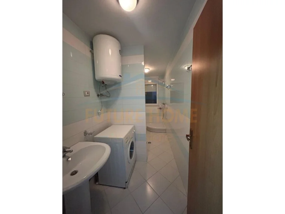 Tirane, shitet apartament 2+1 Kati 2, 103 m² 128.000 € (FRESK)