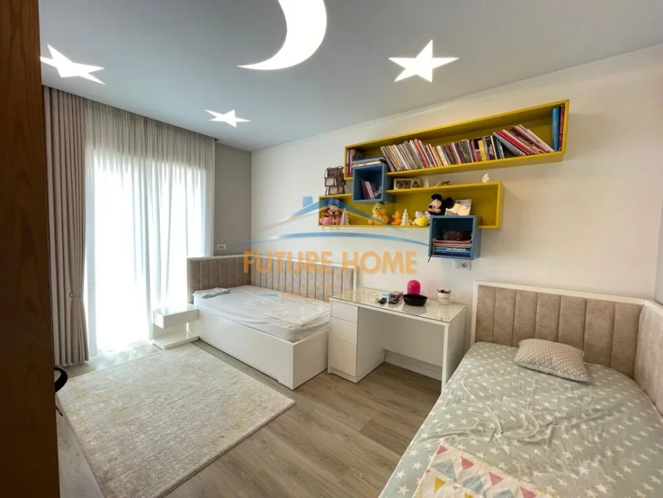 Tirane, shitet apartament 2+1 Kati 2, 104 m² 220.000 € (FARKE)