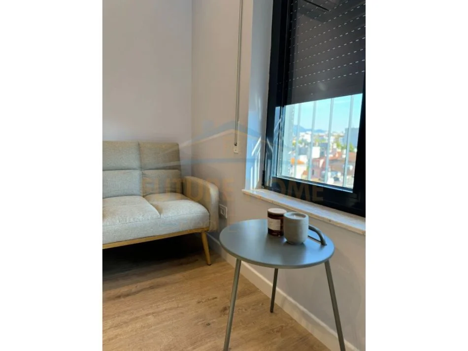 Tirane, jepet me qera apartament 1+1 Kati 6, 56 m² 650 € (karl gega)