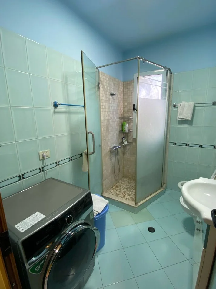 Tirane, shes apartament 3+1+Aneks+Ballkon Kati 5, 106 m² 185.000 € (Rruga Bardhyl) OPP50045