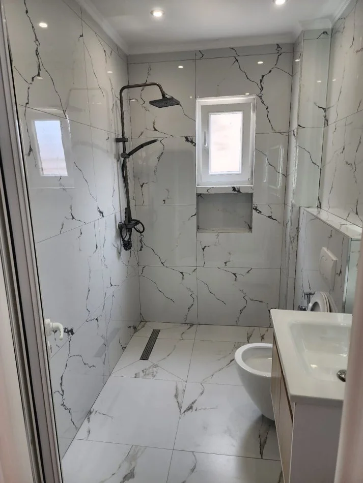 Tirane, shitet apartament 1+1 Kati 4, 51 m² 95.000 € (Oxhaku ,Xhamia Xhura)