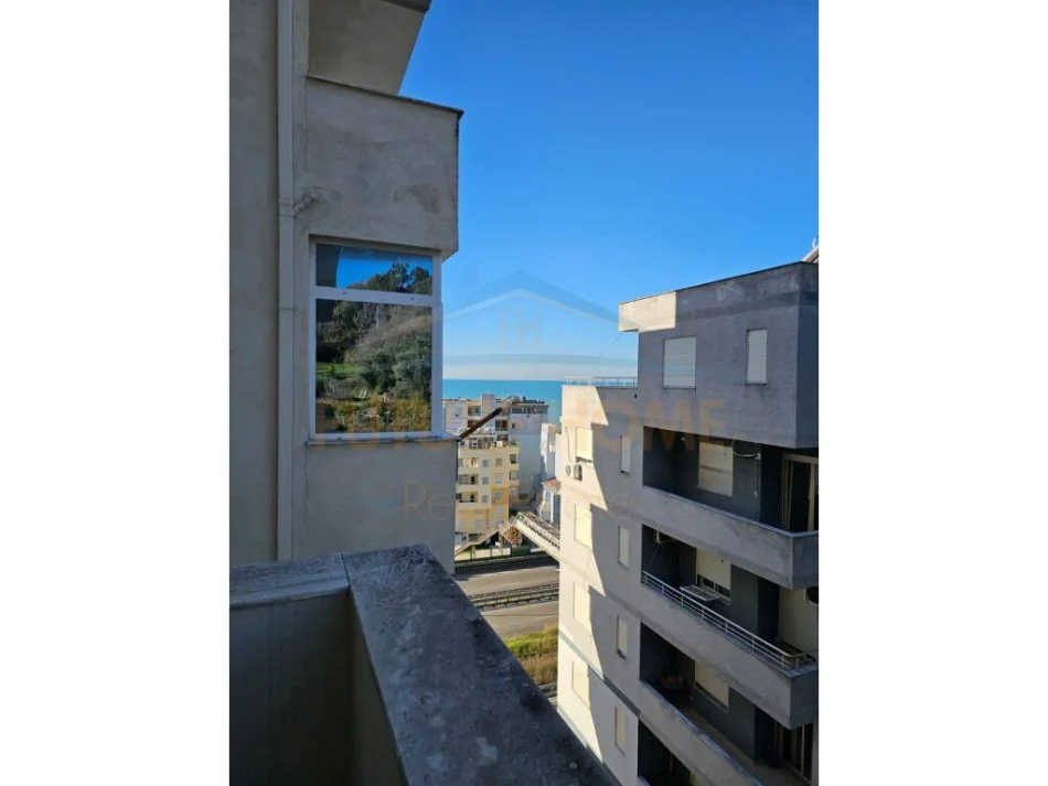 Durres, shitet apartament 1+1 Kati 8, 50 m² 66.000 € (Shkembi i Kavajes, Durres)