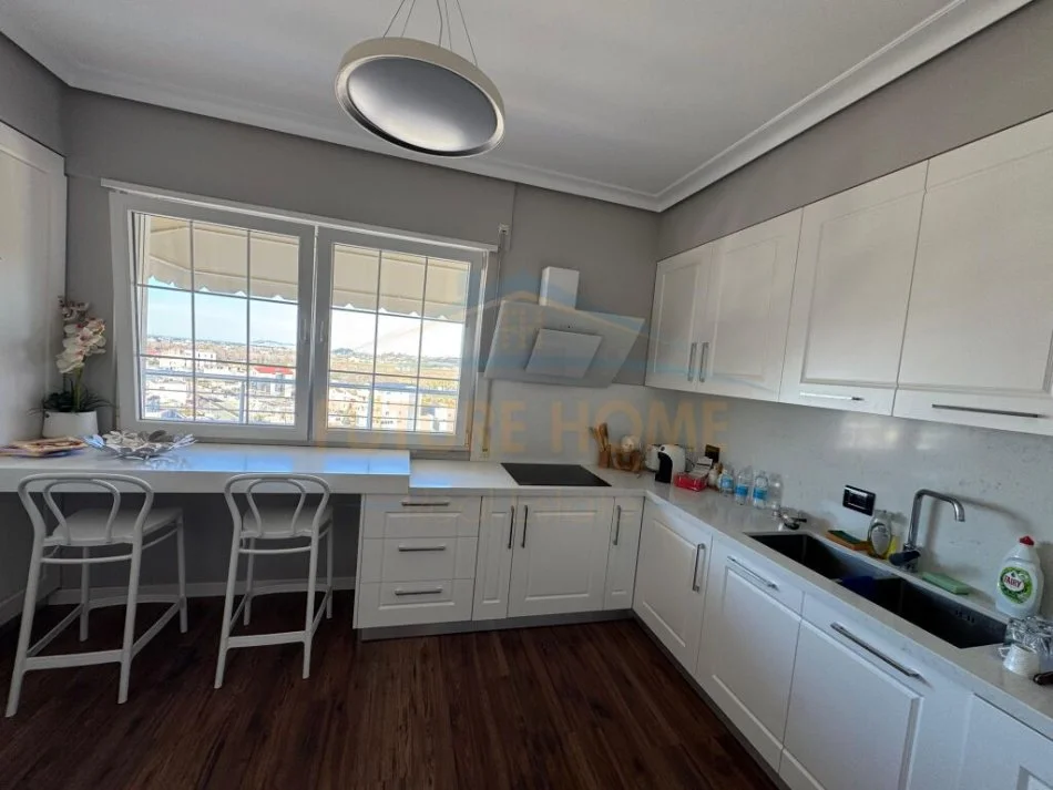 Kavaje, shitet apartament+verande | Penthouse 3+1+Aneks+Ballkon Kati 3, 310 m² 175.000 € (kavaje)
