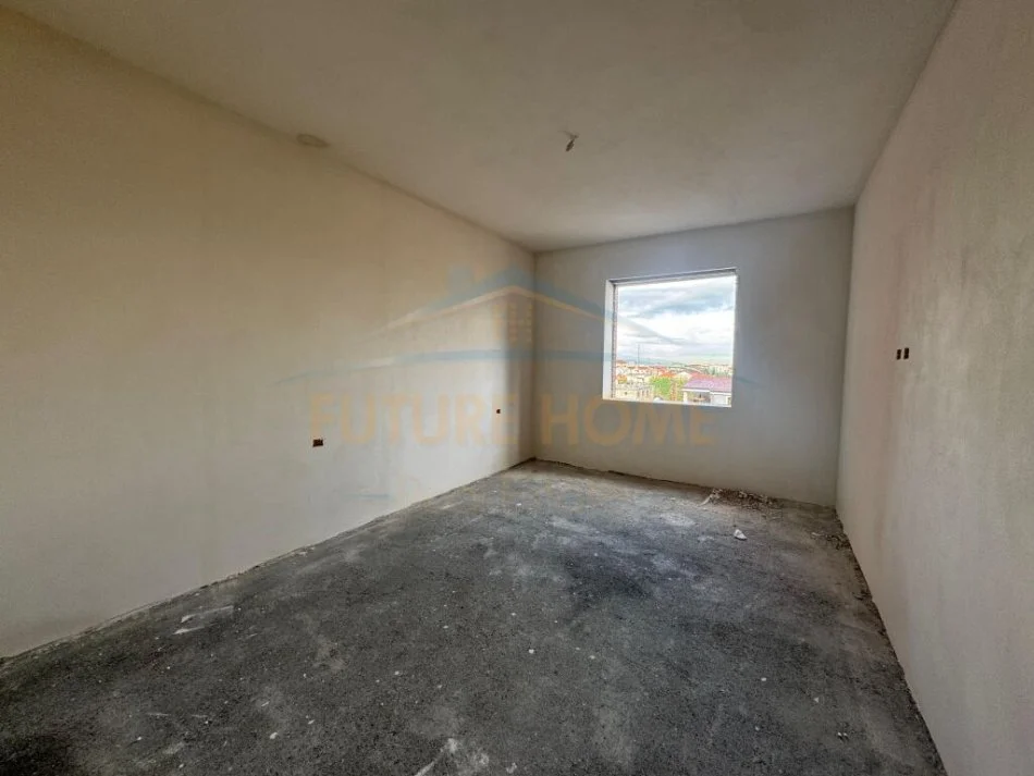 Tirane, shitet apartament 2+1 Kati 8, 107 m² 93.140 € (KAMEZ)