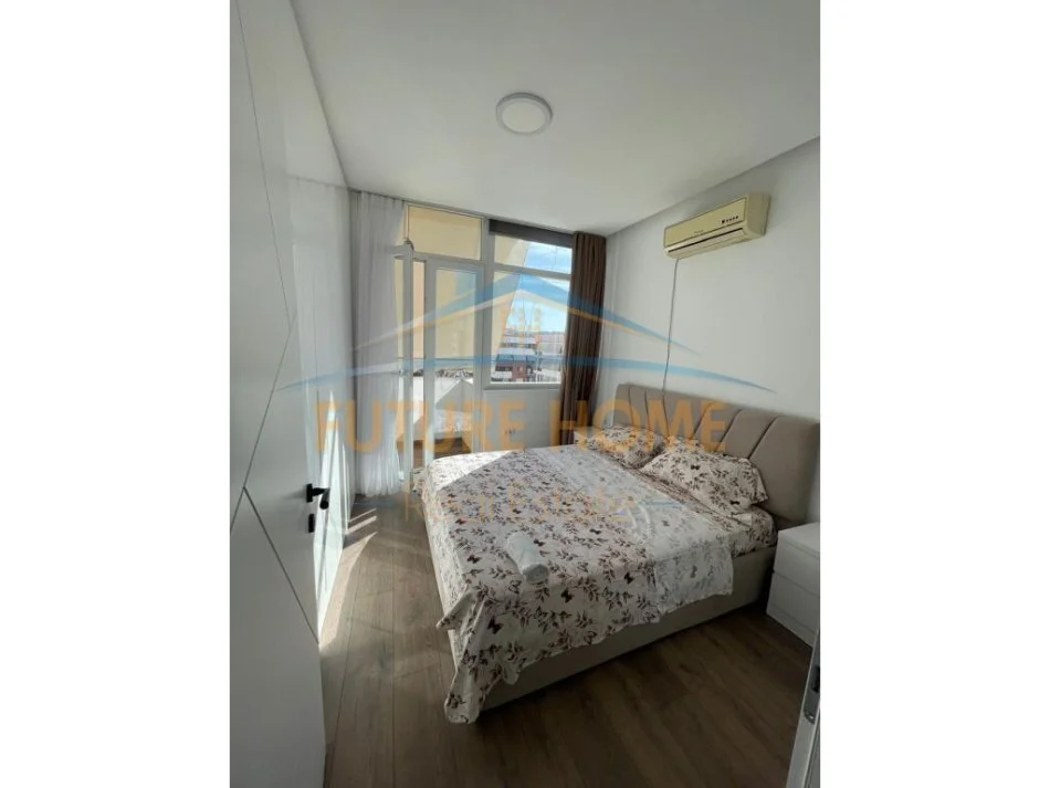 Tirane, jepet me qera apartament 1+1+Ballkon Kati 8, 54 m² 450 € (Astir)