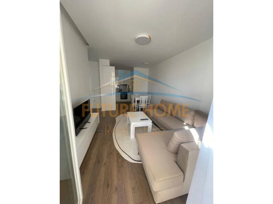 Tirane, jepet me qera apartament 1+1+Ballkon Kati 8, 54 m² 450 € (Astir)