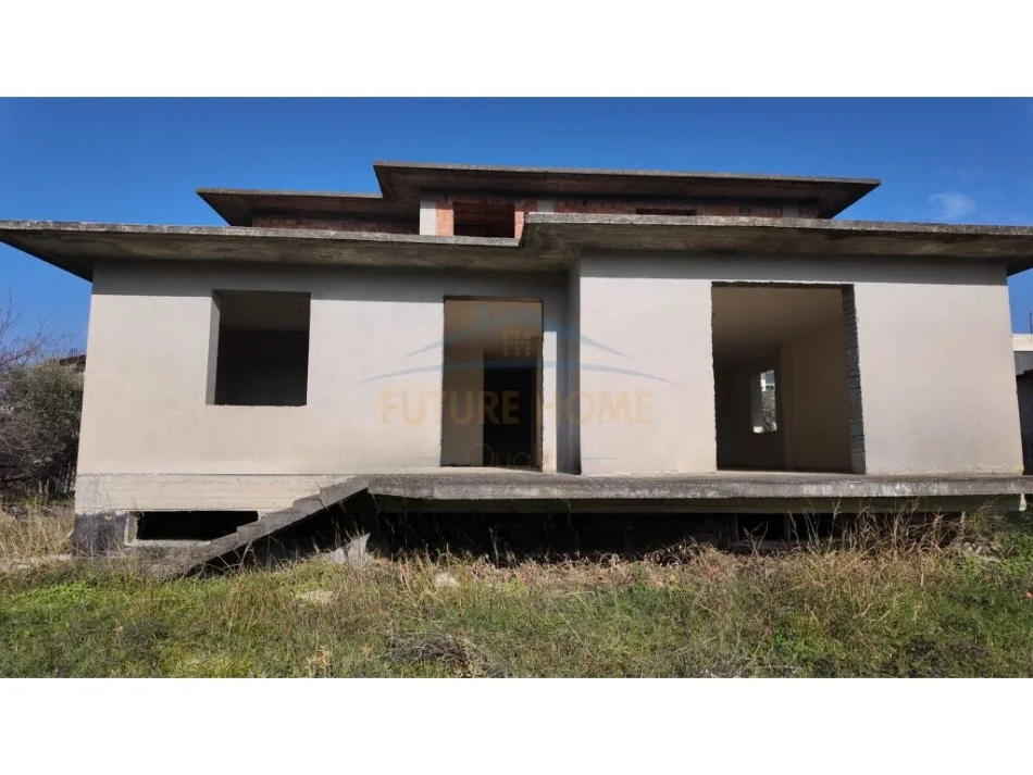 Durres, shitet shtepi 2+1 , 340 m² 170.000 € 