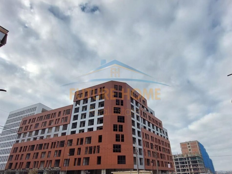 Tirane, shes apartament 3+1 Kati 2, 180 m² 181.000 € (Unaza e Re)