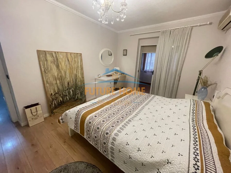 Tirane, jepet me qera 2+1 Kati 2, 80 m² 700 € (MYSLYM SHYRI)