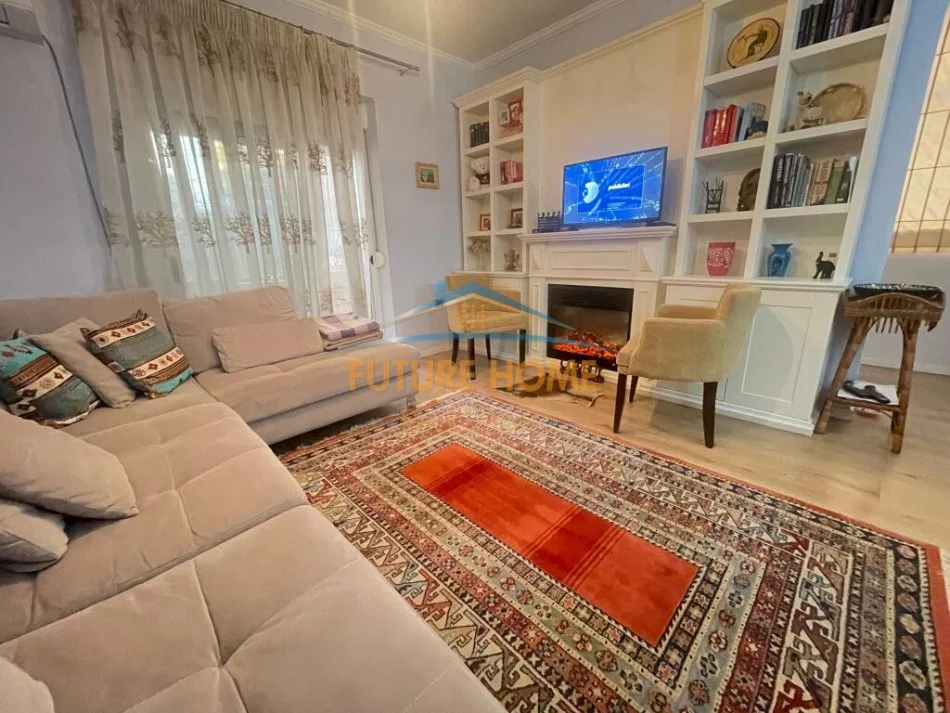 Tirane, jepet me qera 2+1 Kati 2, 80 m² 700 € (MYSLYM SHYRI)