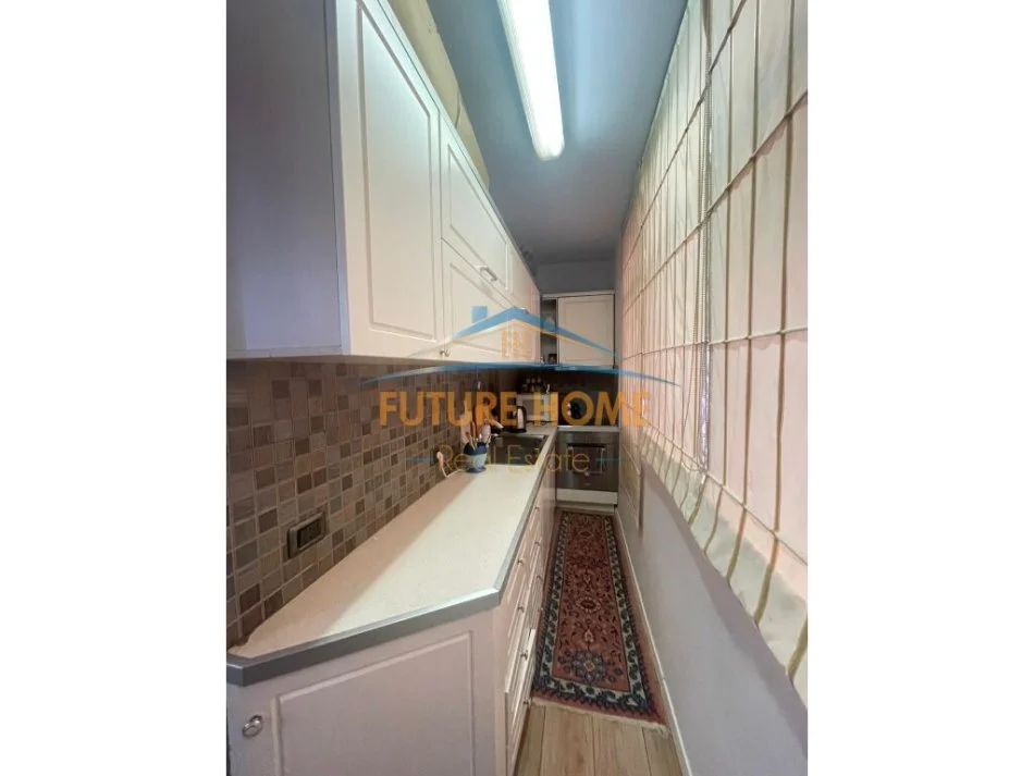 Tirane, jepet me qera 2+1 Kati 2, 80 m² 700 € (MYSLYM SHYRI)