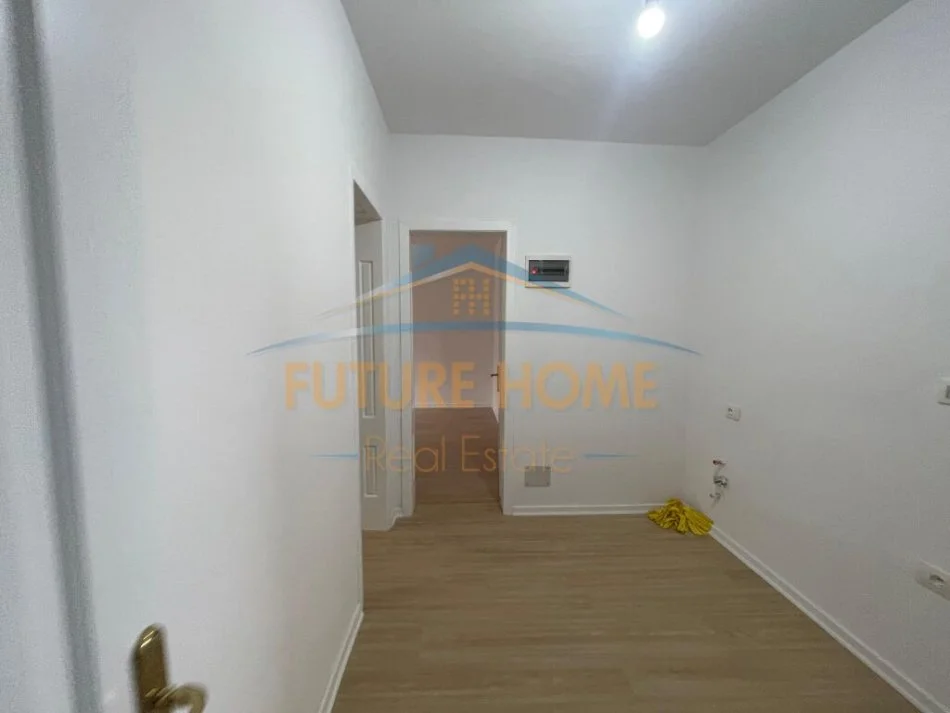 Tirane, shitet apartament 2+1 Kati 1, 55 m² 87.000 € (Ali Demi)