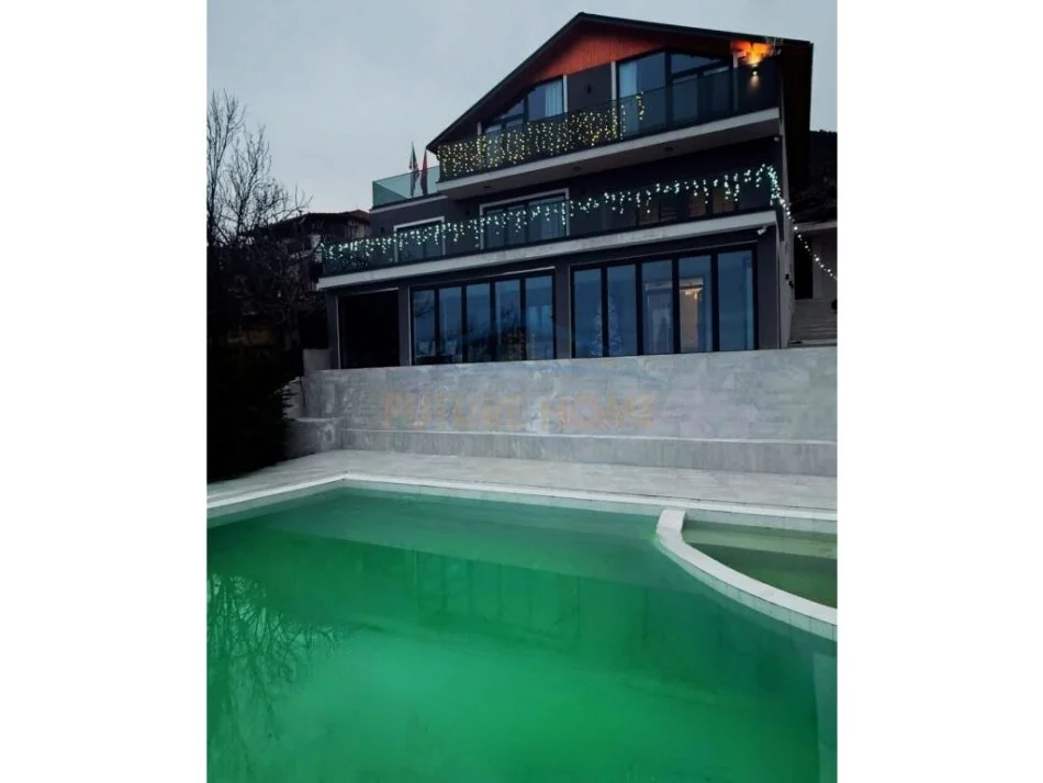 Pogradec, jepet me qera Vile 2 Katshe Kati 2, 350 m² 5.000 € 