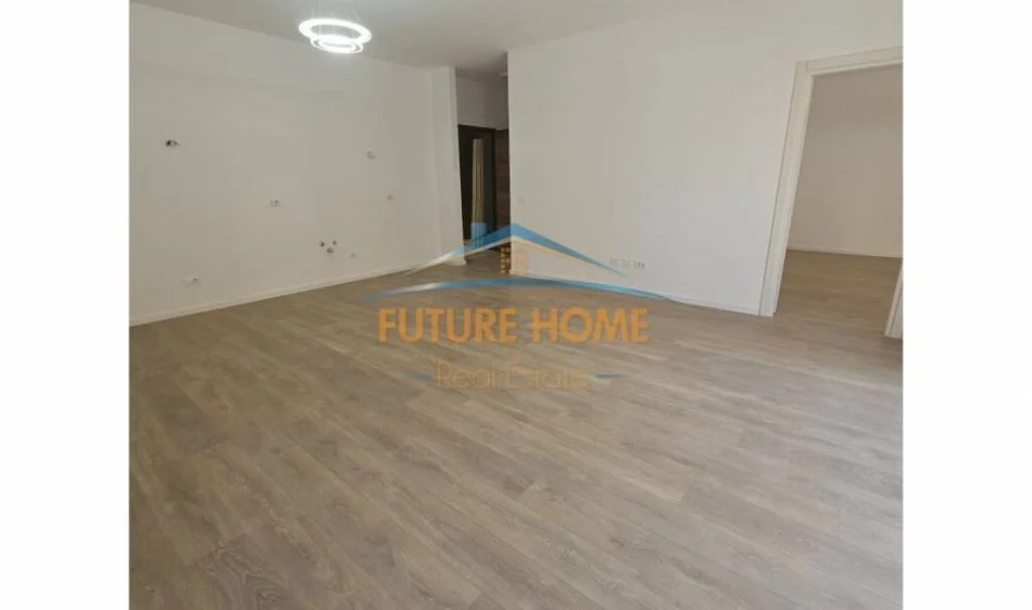 Jepet me qera ambjent biznesi Kati 1, 75 m² 950 € (Rruga Myslym Shyri)