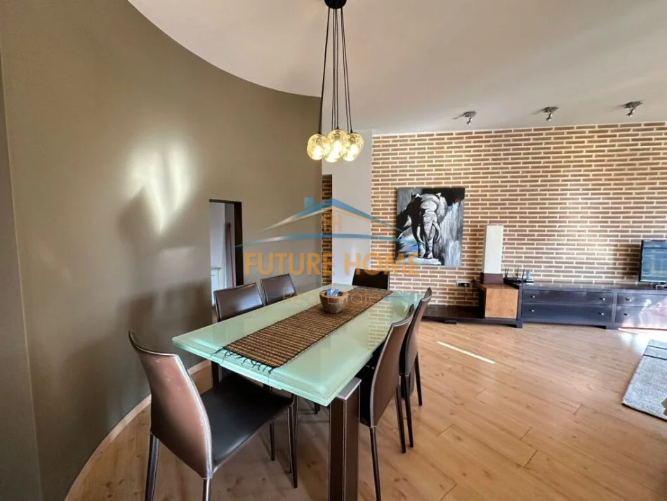 Tirane, jepet me qera apartament 2+1+Ballkon Kati 7, 1.500 € (Bllok në Rrugën Abdyl Frashëri)