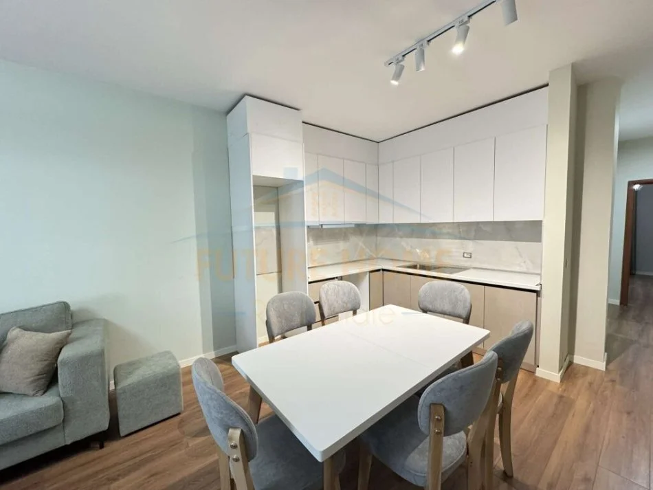 Tirane, shitet apartament 2+1+Ballkon Kati 2, 110 m² 145.000 € (Astir)